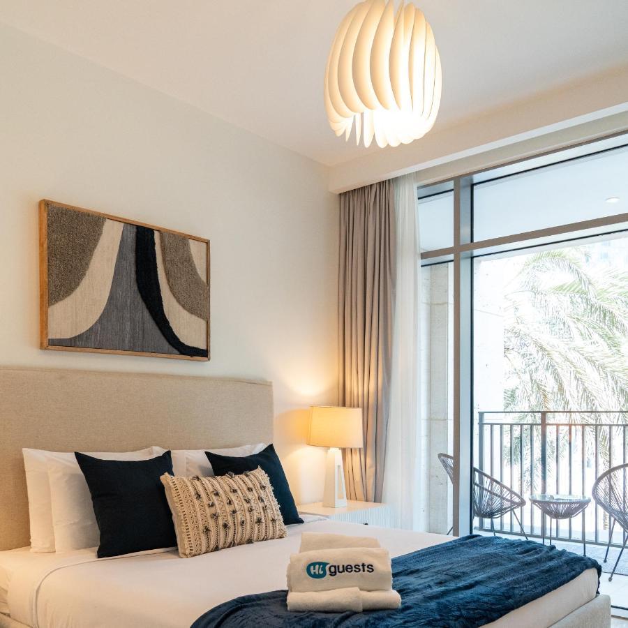 Higuests - Elegant Apt With Terrace Minutes From Burj Khalifa Дубай Екстер'єр фото